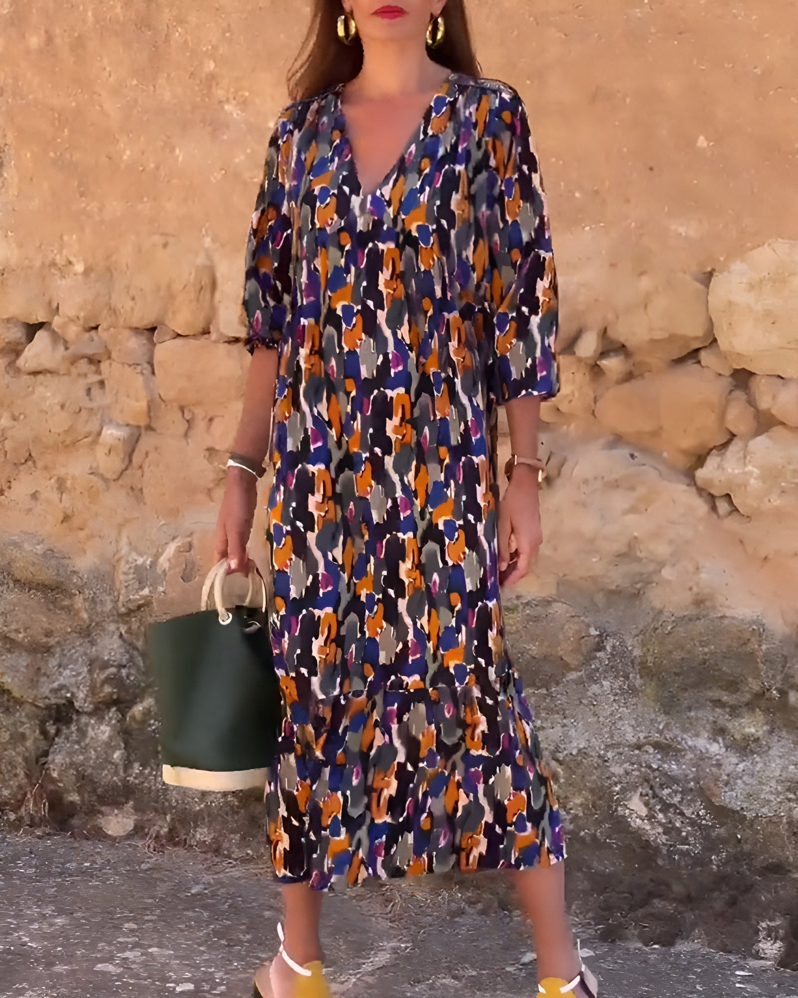 NATHALIE | RETRO PRINTED DRESS WITH V-NECK