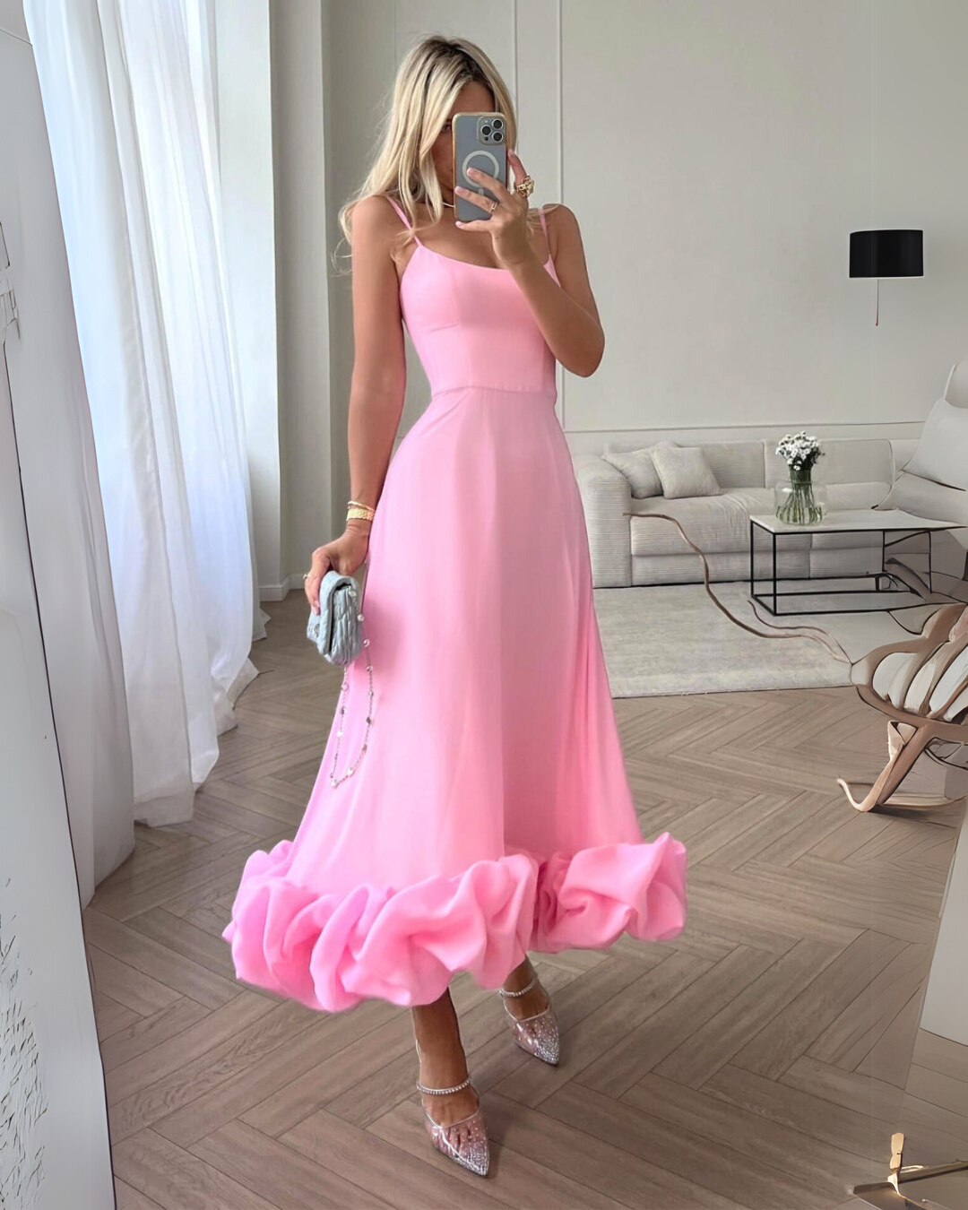 LARA | CHIC TWIRL DRESS