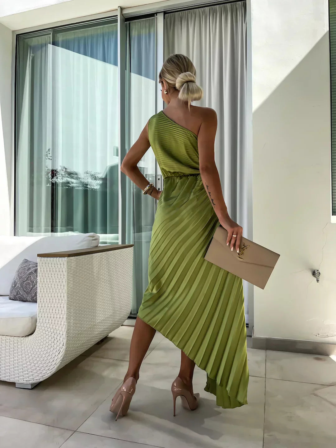 OPHELIA | CHIC PLEATED DRESS
