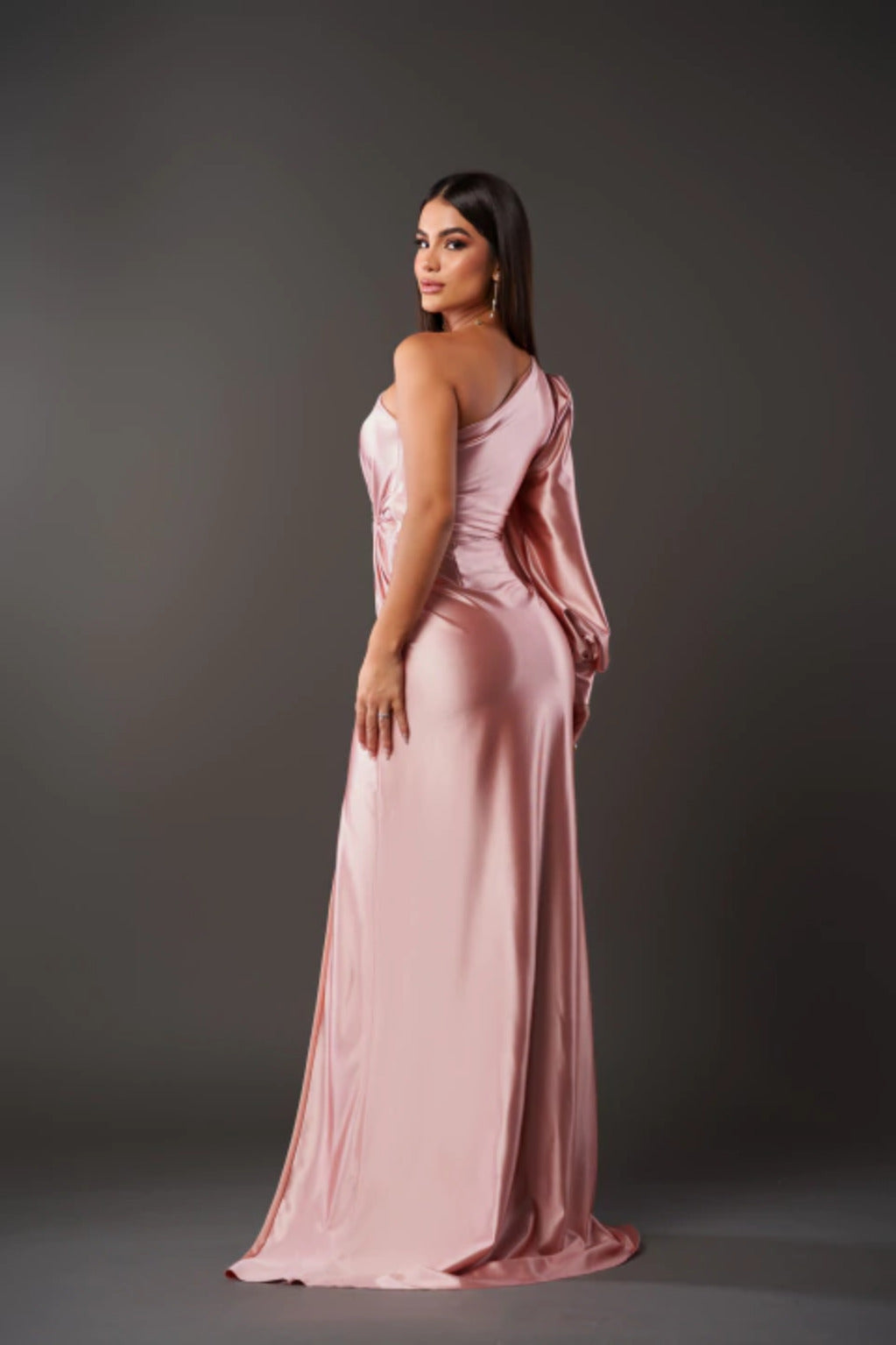 ADA | GLAMOUR DRAPE GOWN